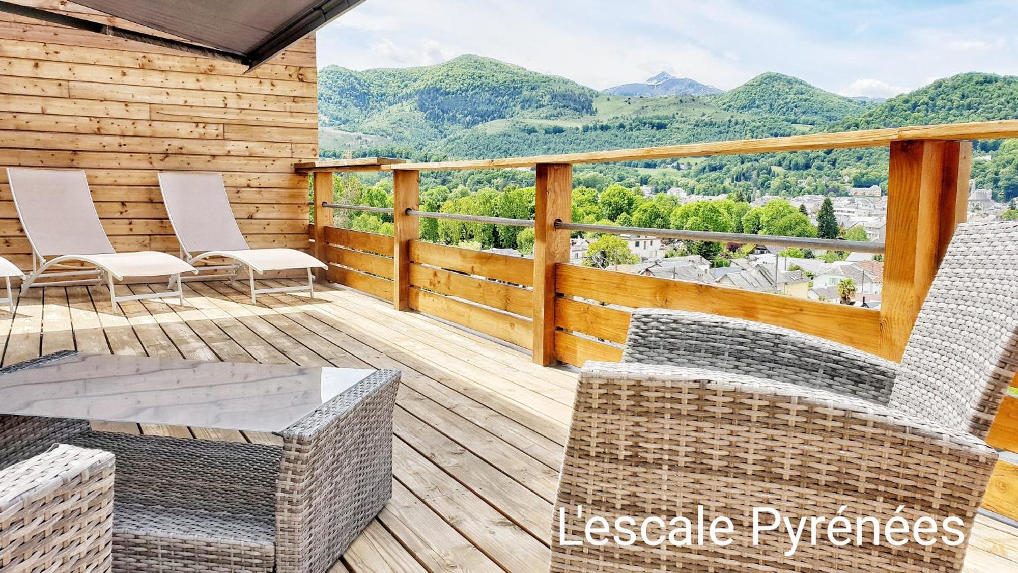Le Chalet Jacuzzi Et Detente 4 Etoiles Bagnères-de-Bigorre Exteriör bild